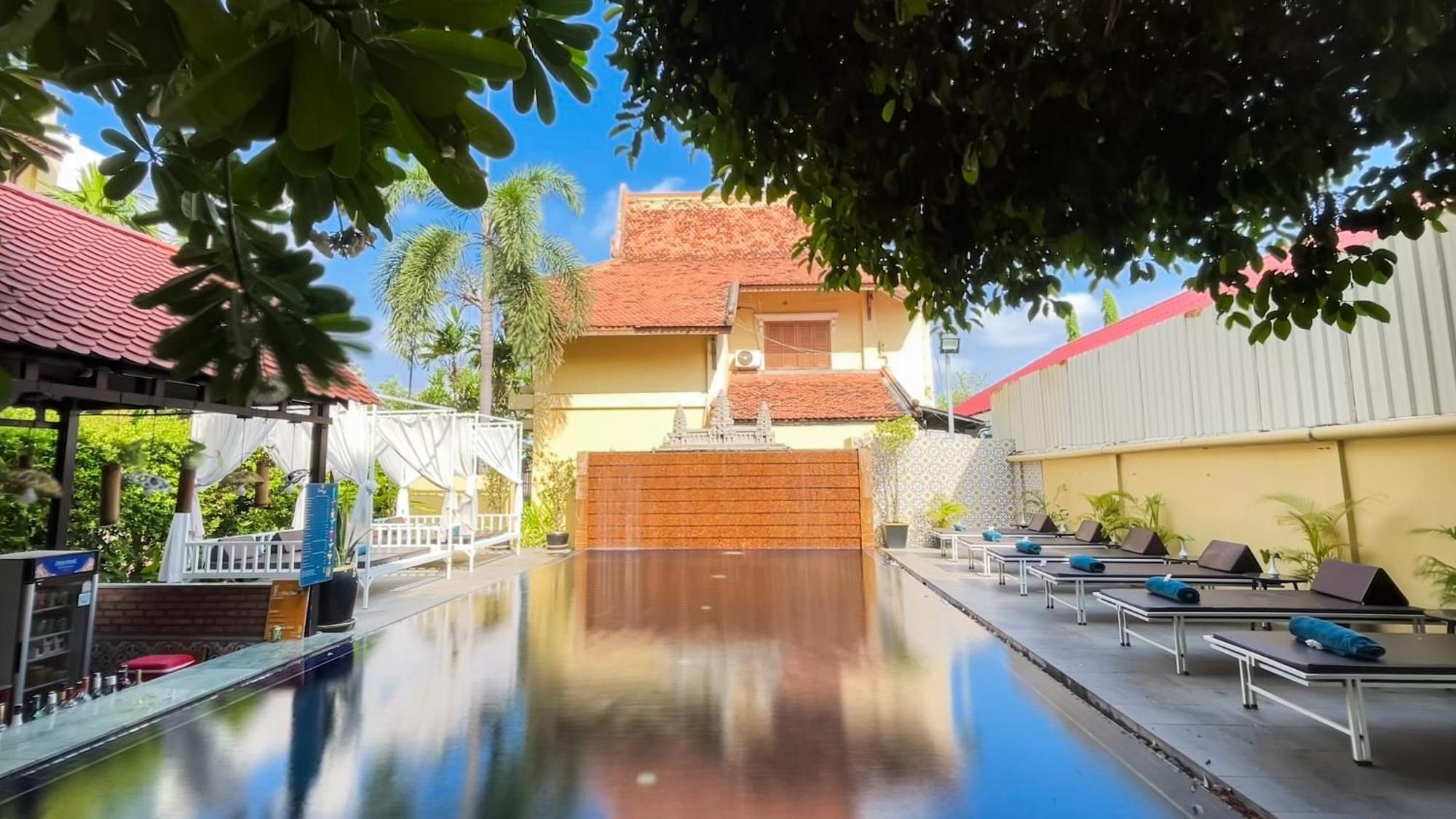 Villa Indochine D'Angkor Siem Reap Exterior photo